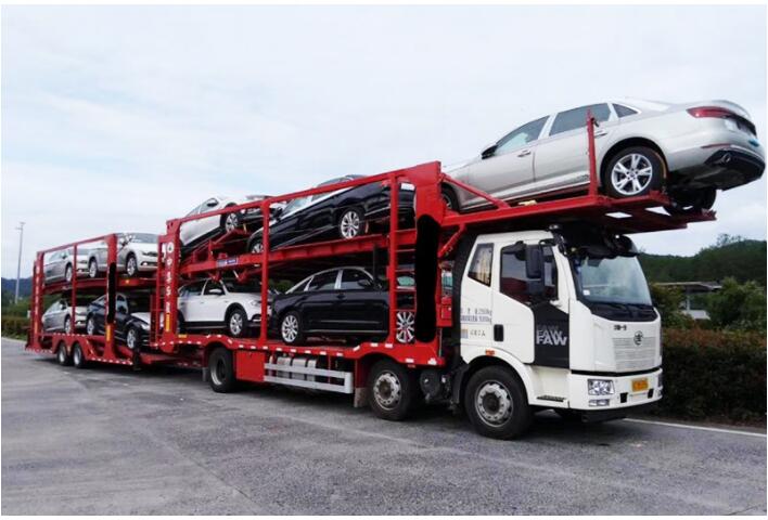 厦门到个旧市轿车托运